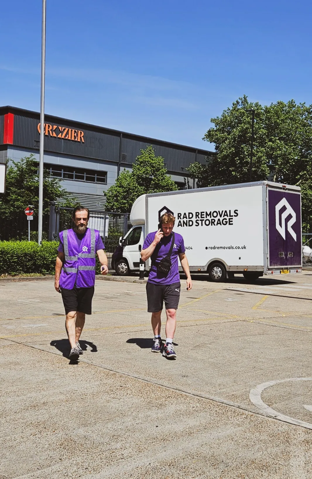 Client consultation with Rad Removals team about storage and removal plans